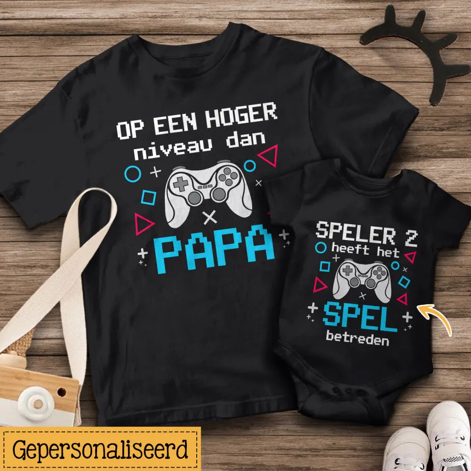 Gepersonaliseerd t shirt voor Nieuwe papa | Gepersonaliseerd cadeau voor Nieuwe vader | Op een hoger niveau dan papa